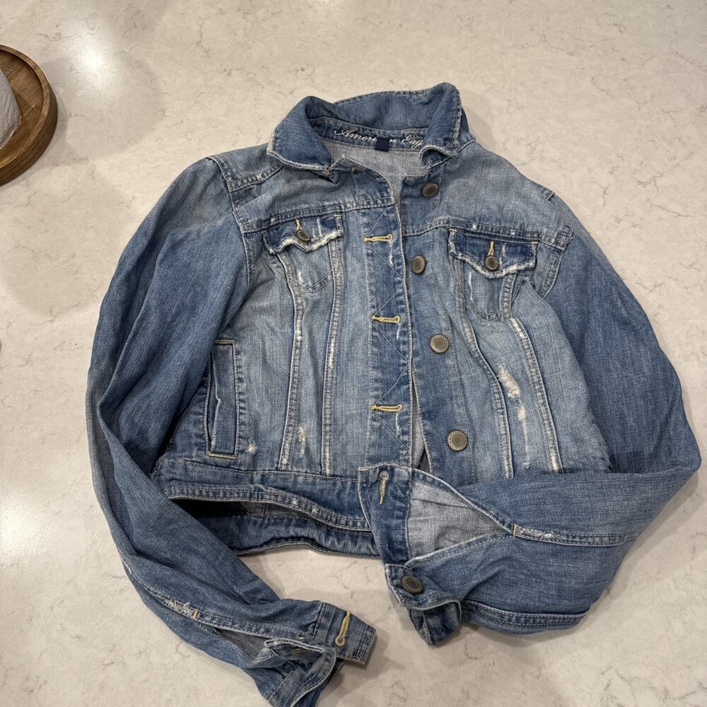 American Eagle Denim Jacket Women’s L Cropped Blue Jean Trucker Fitted Y2K